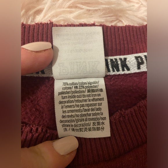 PINK Victoria’s Secret Women’s Size Large Maroon Sweatshirt - Well-Loved! - Picture 4 of 10